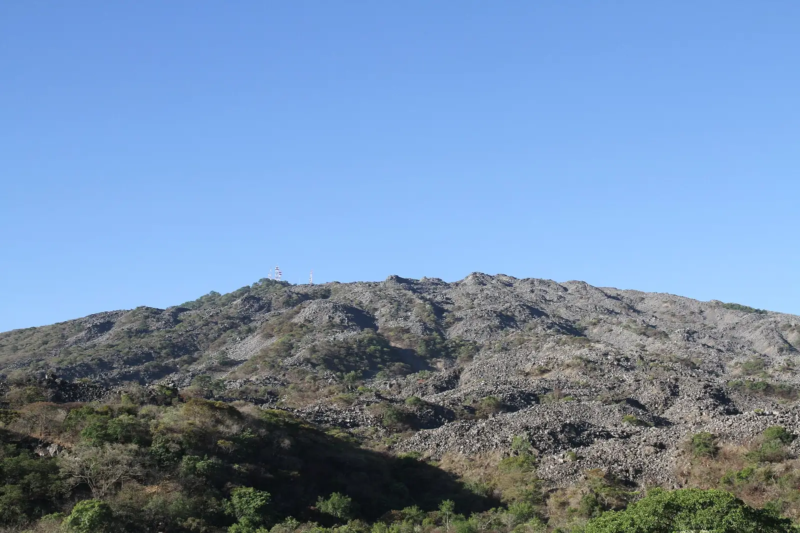 El volcán Ceboruco, al pie del cual se asienta Jala