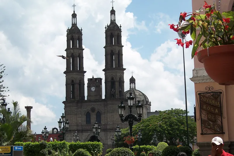La catedral de la Purísima Concepción, en la plaza principal