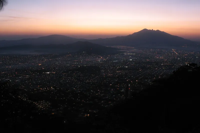 Amanecer sobre el valle de Tepic
